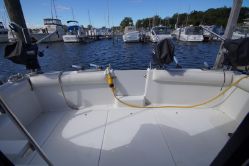 photo of  28' Carver 28