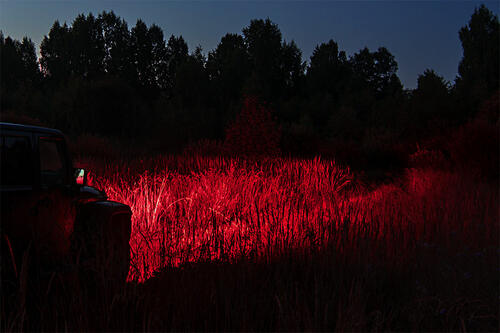 red-hunting-aux-light-auxilary-led-jeep.jpg