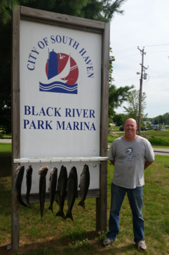 Black River Marina.png