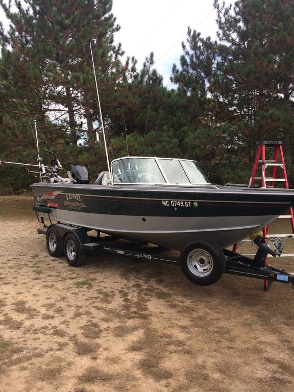 2004 20ft. Lund Fisherman Boat - Boats for Sale - Great Lakes