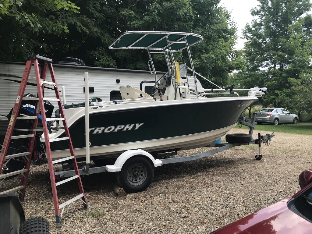 2005 Trophy 1903 CC Downrigger mounting ideas. - Boat Maintenance and  Rigging - Great Lakes Fisherman - Trout, Salmon & Walleye Fishing Forum