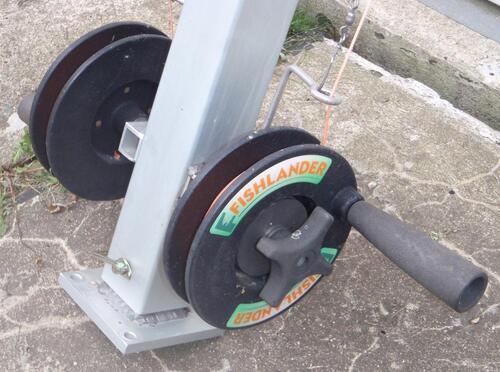 Fishlander Planer Mast.JPG