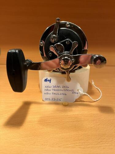Penn GT2 320 Reel 4 pic-4.jpg